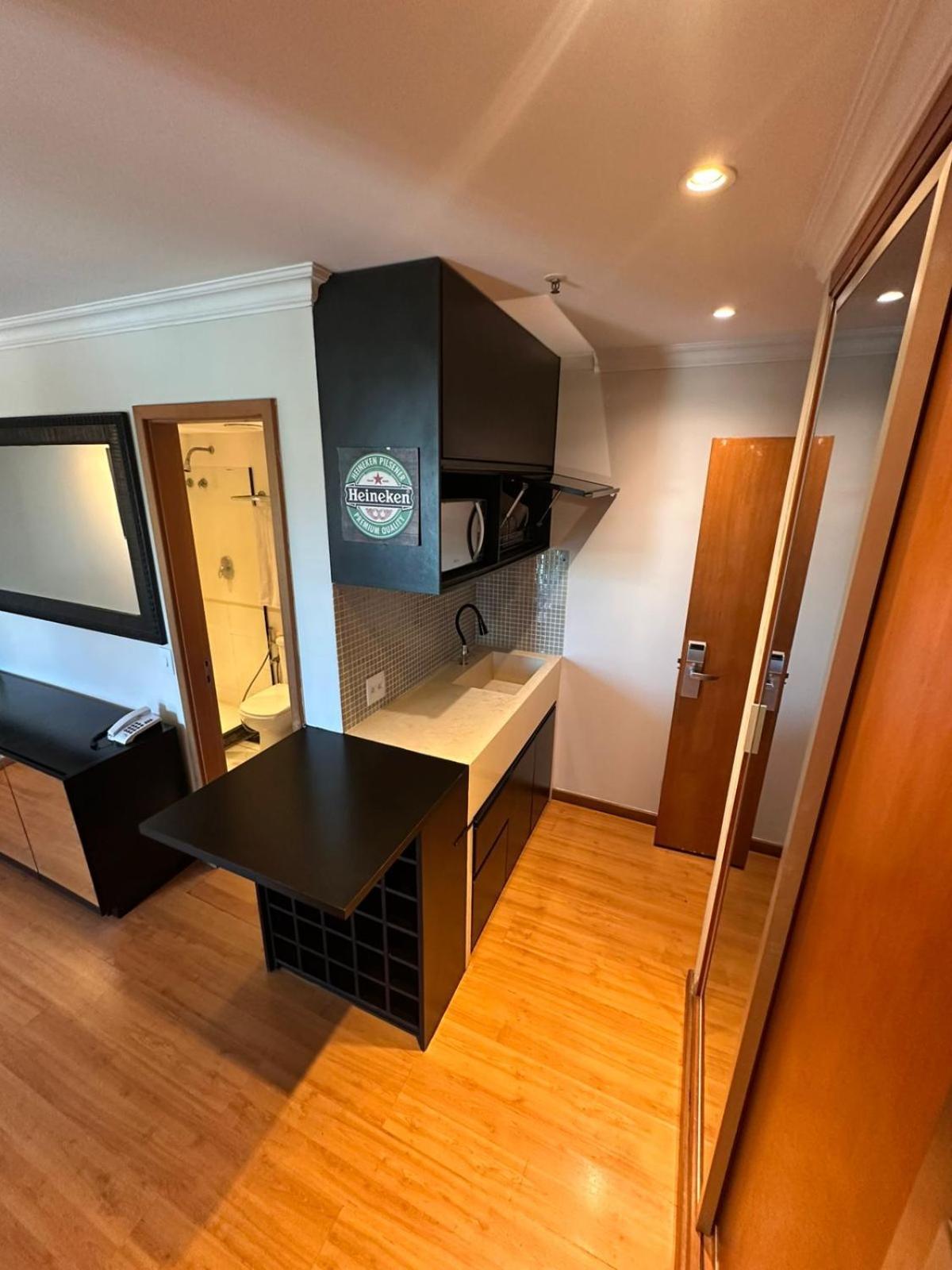 Barra Da Tijuca - 508 - De Frente Para Maravilhosa Piscina - Estacionamento Gratuito - Academia Comphania Atletica - Balsa Para Praia Gratis - Microondas - Geladeira Grande - Recepcao 24Horas - Wi-Fi - Com Pia Rio de Janeiro Exterior foto